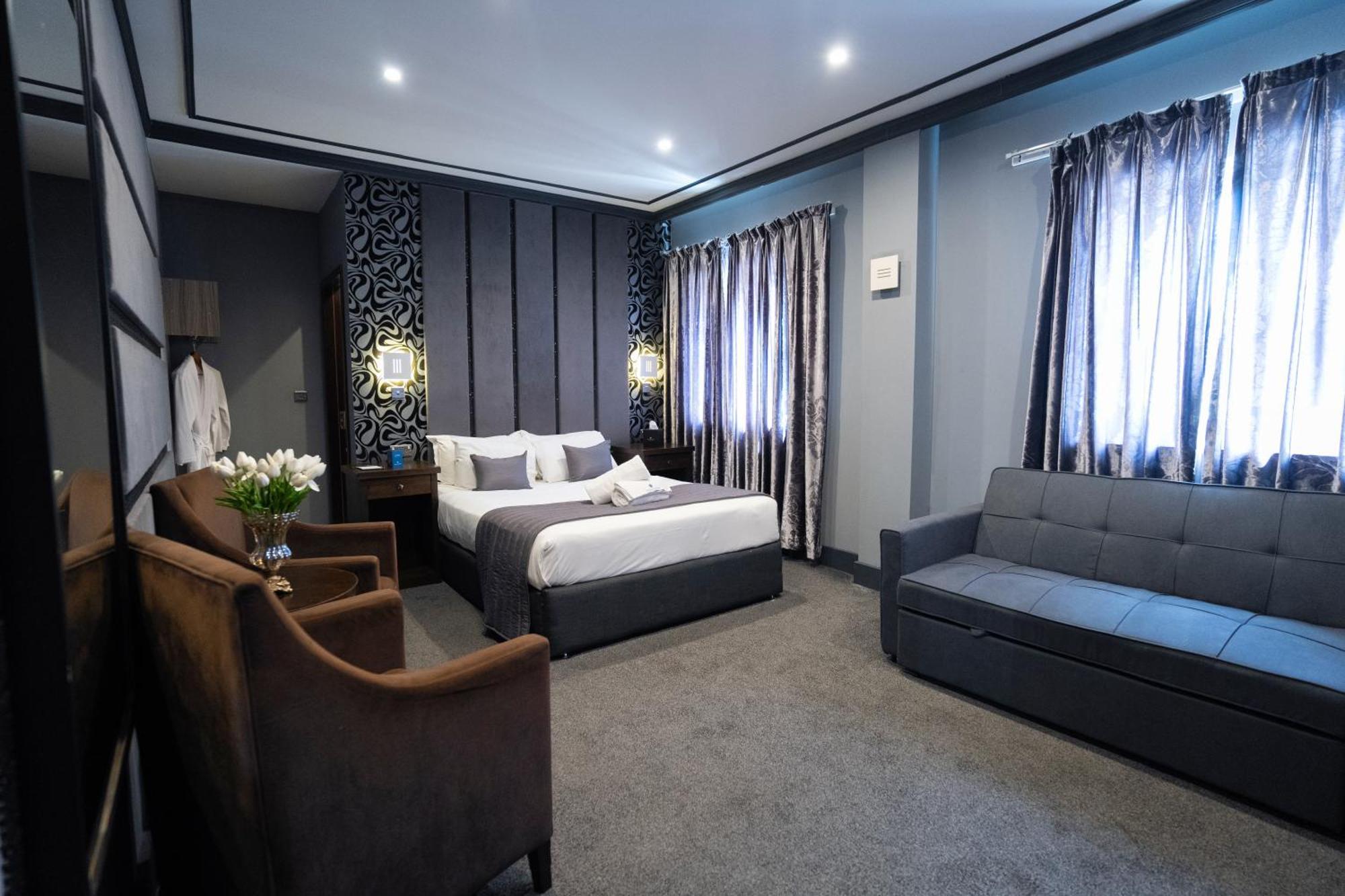 Grand Sapphire Hotel & Banqueting كرويدون المظهر الخارجي الصورة