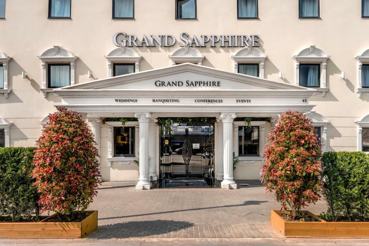 Grand Sapphire Hotel & Banqueting كرويدون المظهر الخارجي الصورة