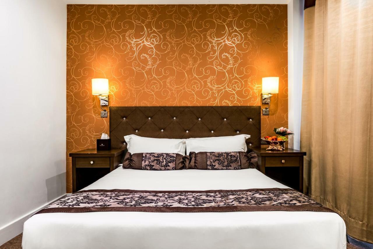 Grand Sapphire Hotel & Banqueting كرويدون المظهر الخارجي الصورة