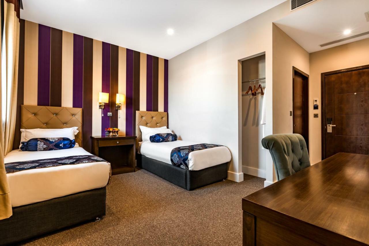 Grand Sapphire Hotel & Banqueting كرويدون المظهر الخارجي الصورة