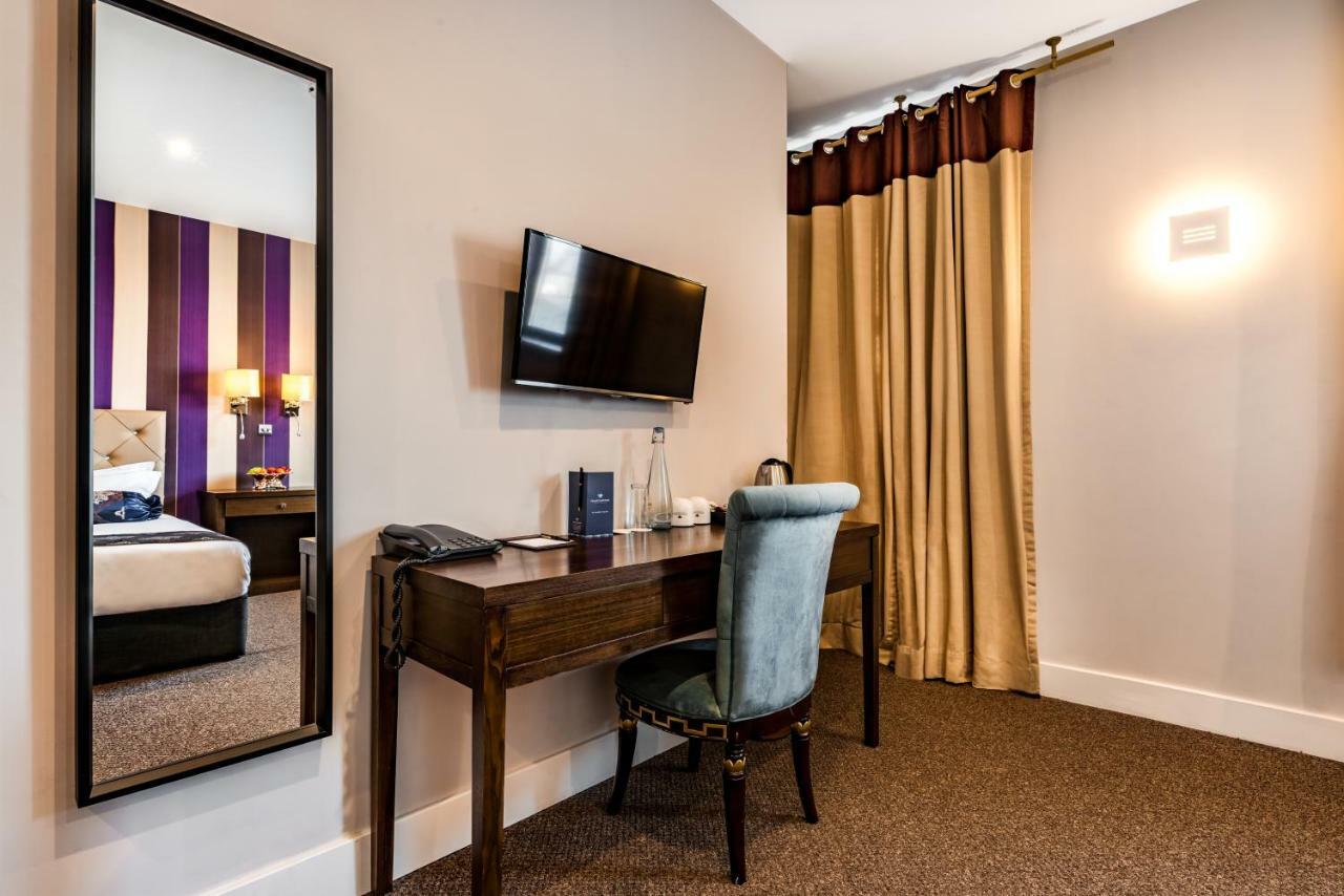 Grand Sapphire Hotel & Banqueting كرويدون المظهر الخارجي الصورة