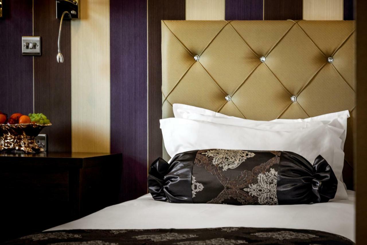 Grand Sapphire Hotel & Banqueting كرويدون المظهر الخارجي الصورة