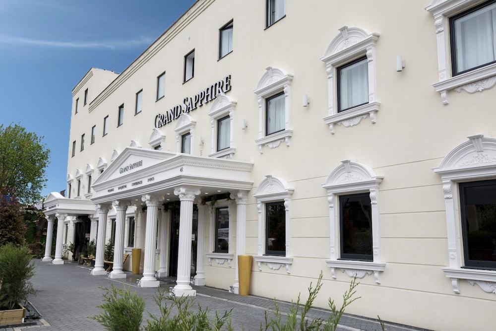 Grand Sapphire Hotel & Banqueting كرويدون المظهر الخارجي الصورة